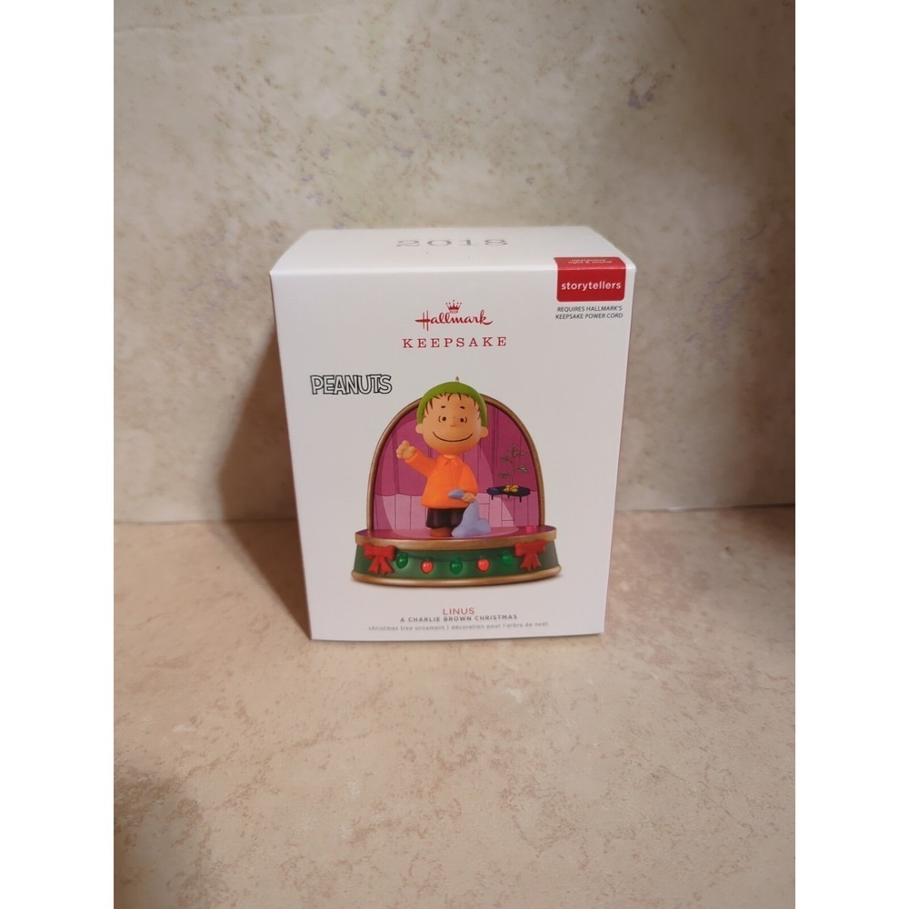 Hallmark Peanuts Linus A Charlie Brown Christmas Ornament Storytellers 2018 NEW